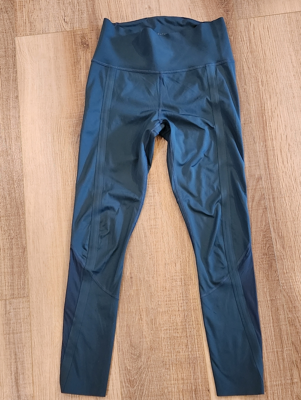 Athleta High Gear 7/8 Tight Womens Small Teal Blue Leggings Athletic Workout